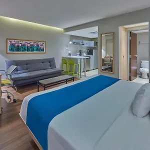 Aparthotel Express By Marriott, Playa del Carmen